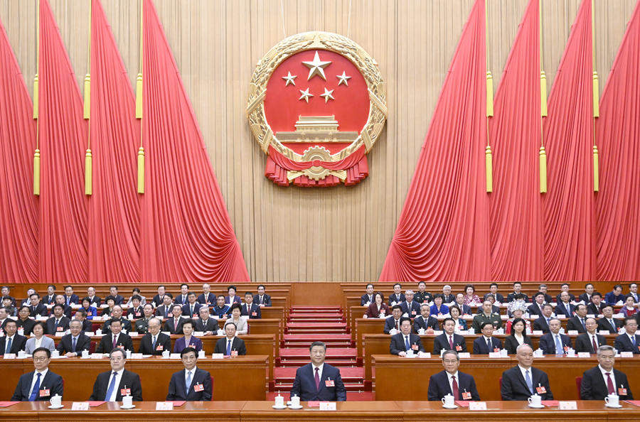 ru7P5uAGbSEjeJY7.jpg